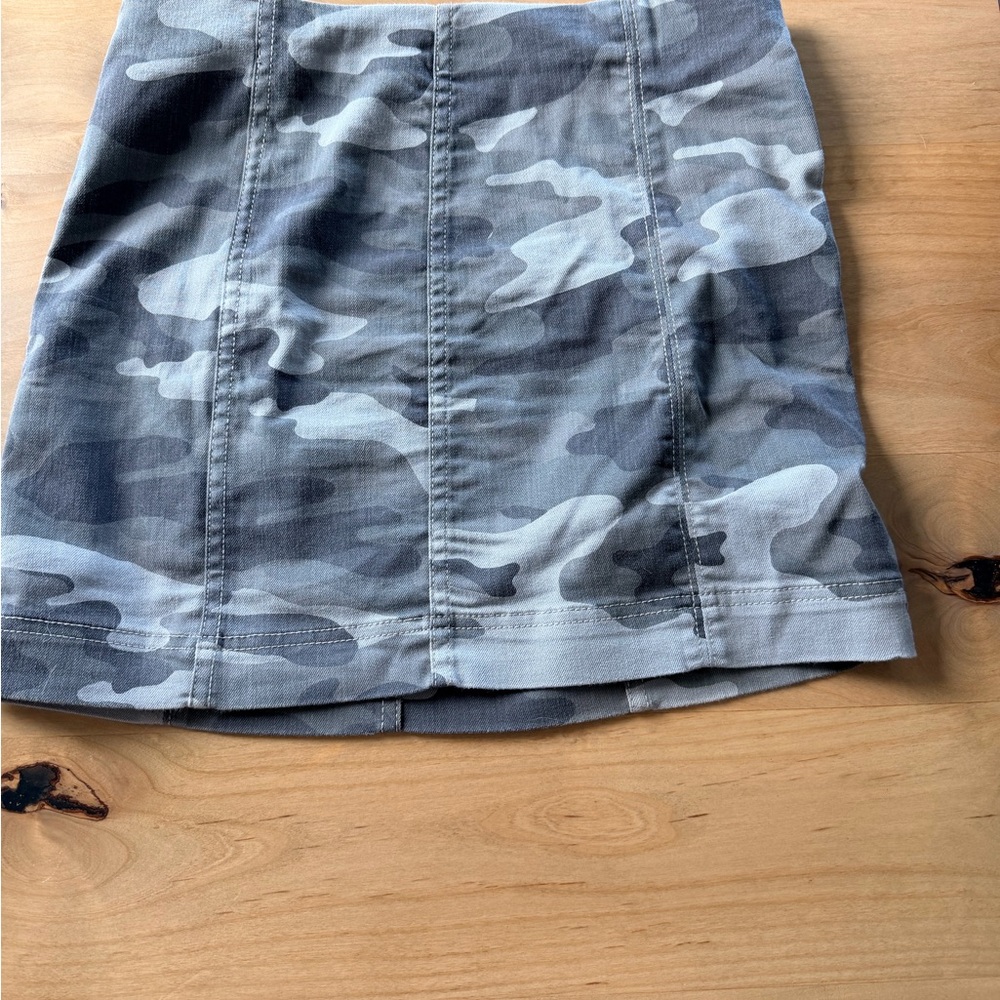Jolt Gray Camouflage Mini Skirt